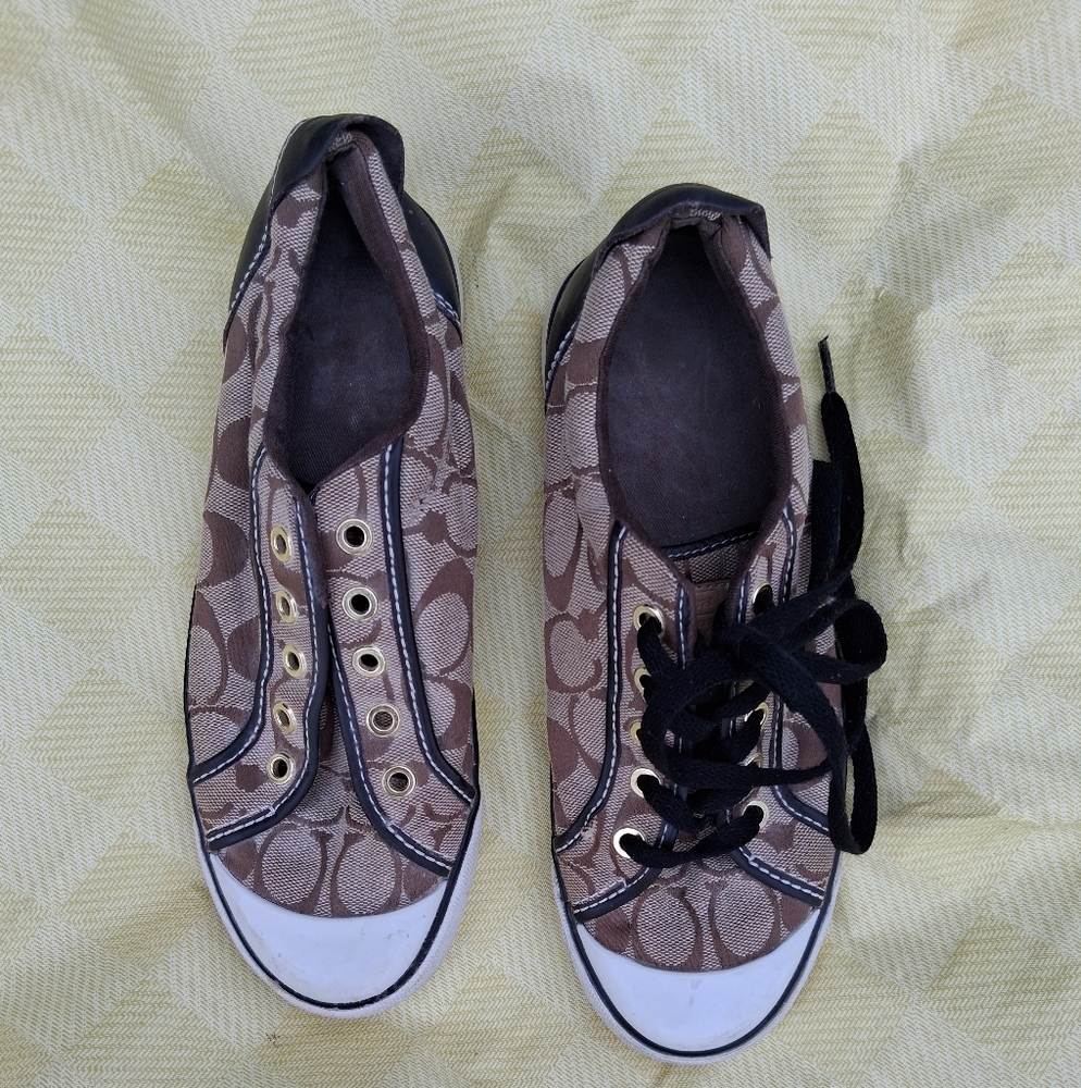 Vintage Coach Sneakers Size 7.5 B Preowned